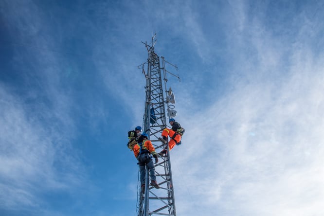 Tower-Rescue-Remote-Worksite-Jason-Wolsky-scaled